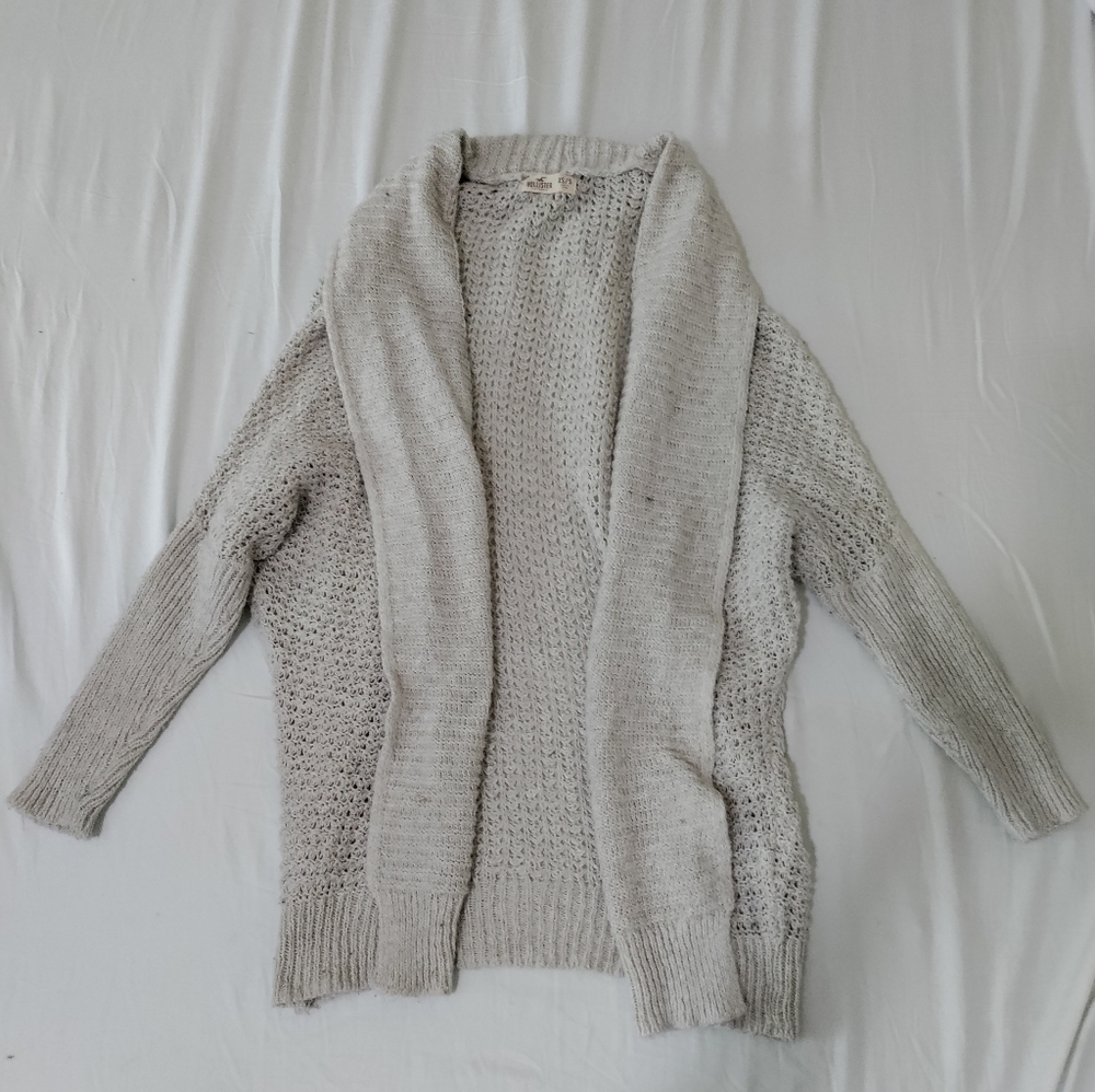 Hollister cardigan